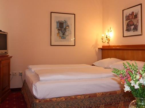 Aurbacher Hof Gmbh Hotel München