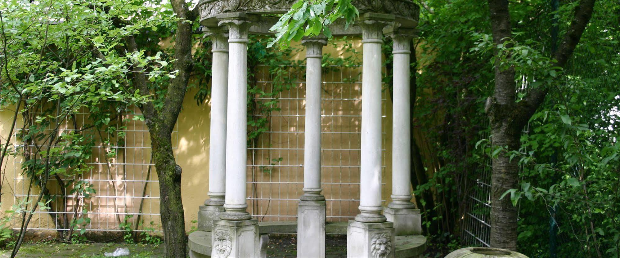 Hotel Aurbacher Hof Gmbh München
